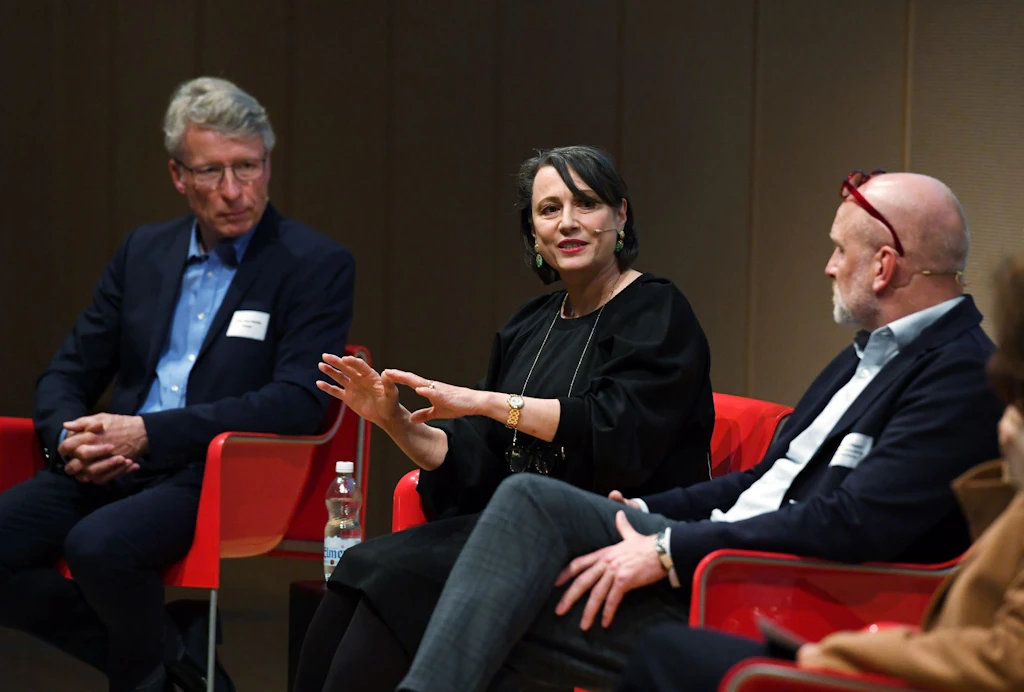 Von links: Prof. Ralf Wölfle, Babette Sigg Frank und Bernhard Egger